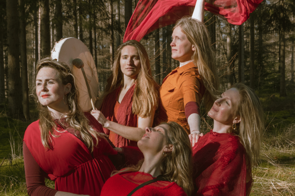 Moedermythe - Mystha Mandersloot